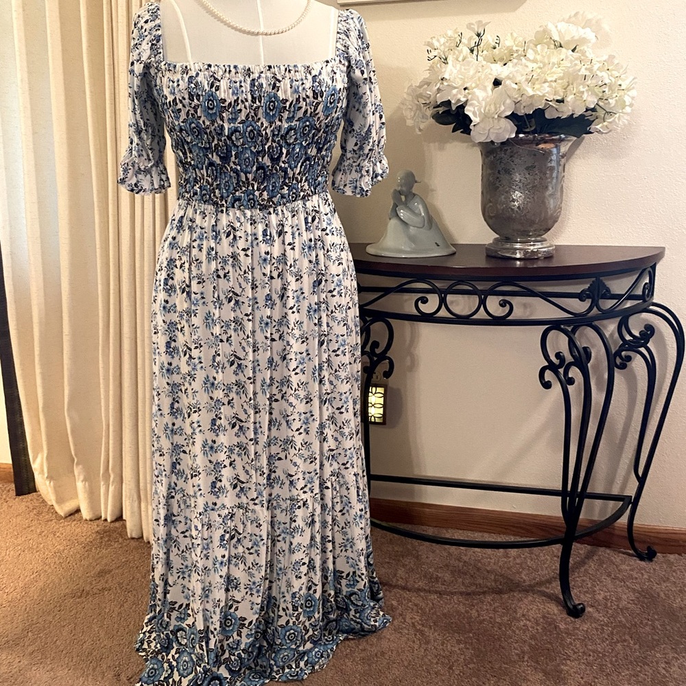 Pretty Cottage Core Dress